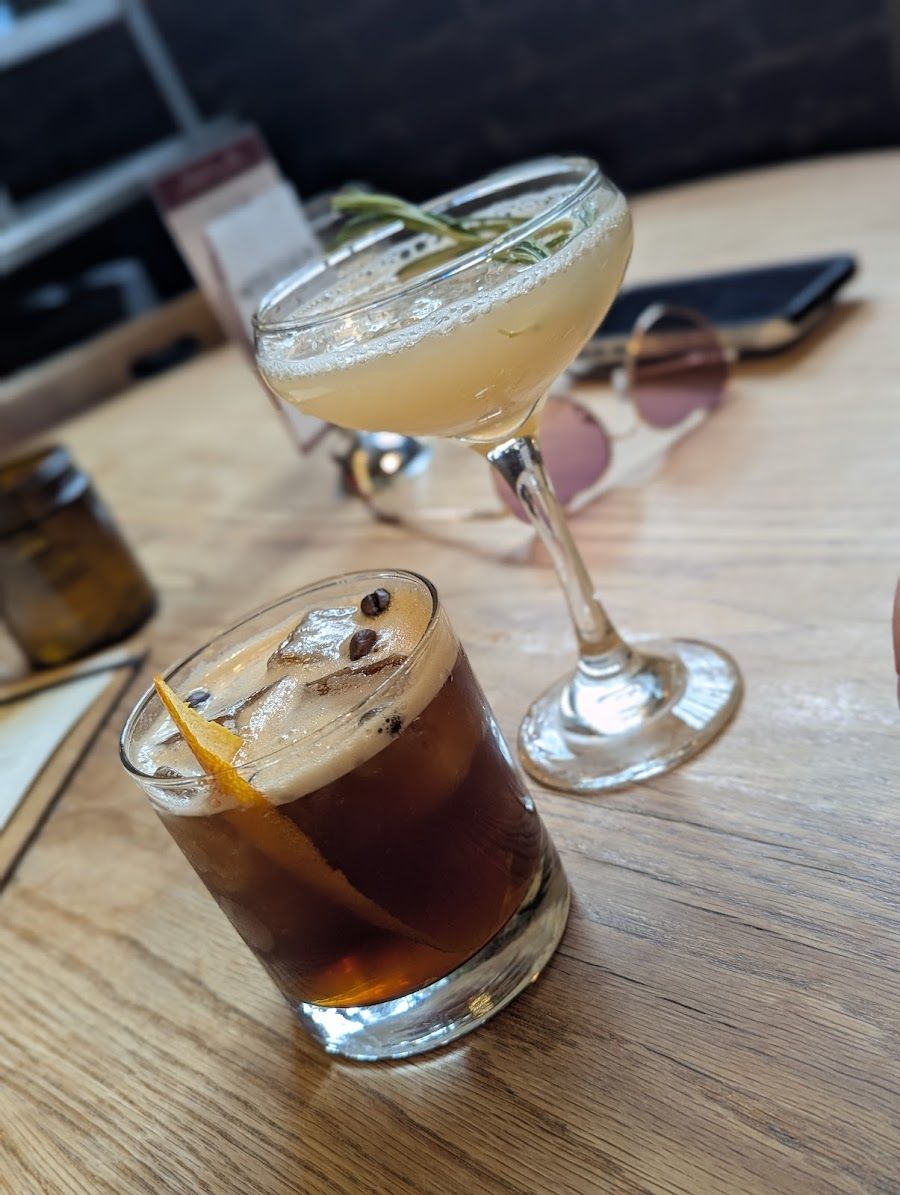 Percy's & Co. bar service