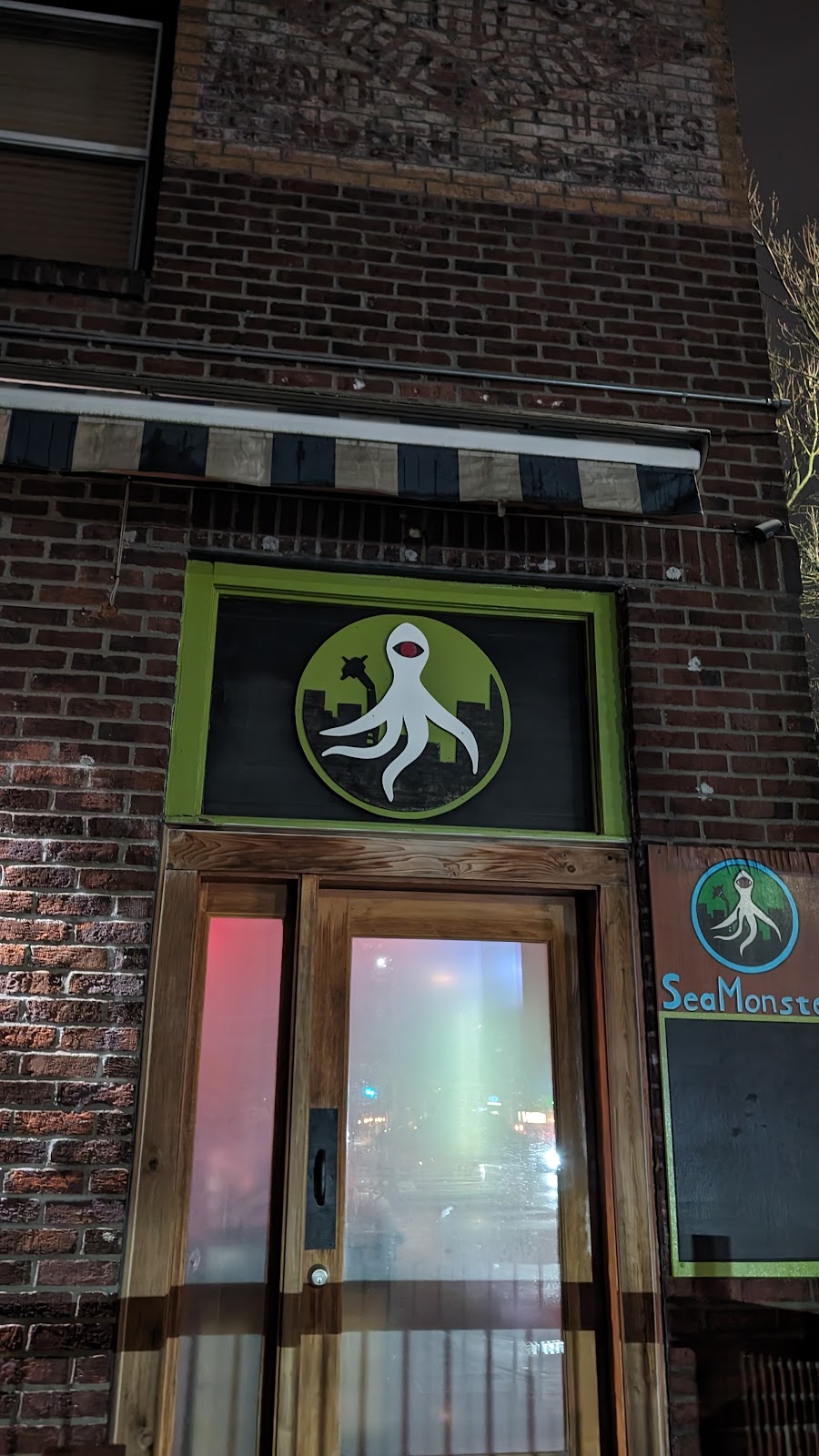 SeaMonster Lounge, Seattle