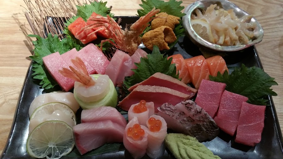 Sushi Kashiba sushi counter and sake bar near Pike Place Market, Seattle interior