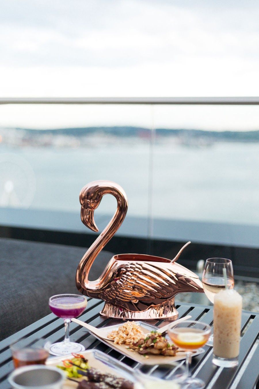 The Nest Rooftop at Thompson Seattle interior