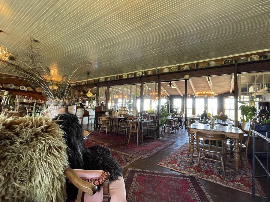 The Wandering Goose Seattle interior