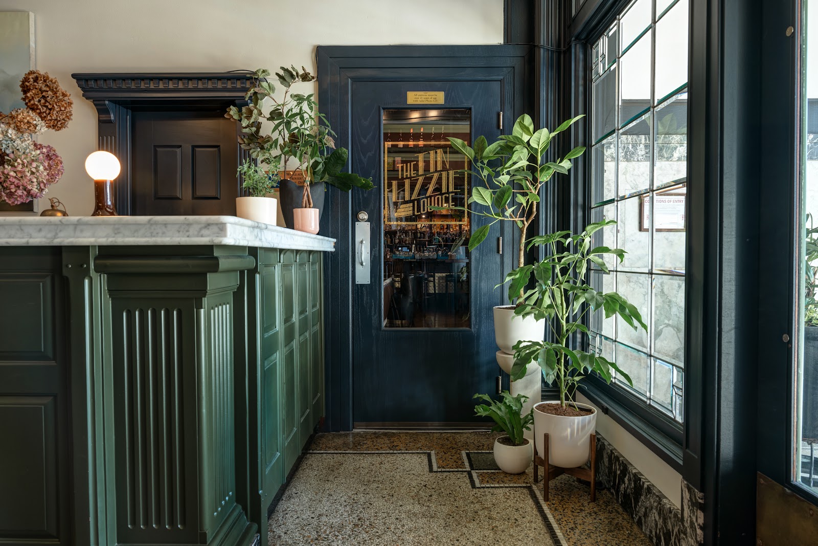 Tin Lizzie Lounge speakeasy in lower Queen Anne, Seattle