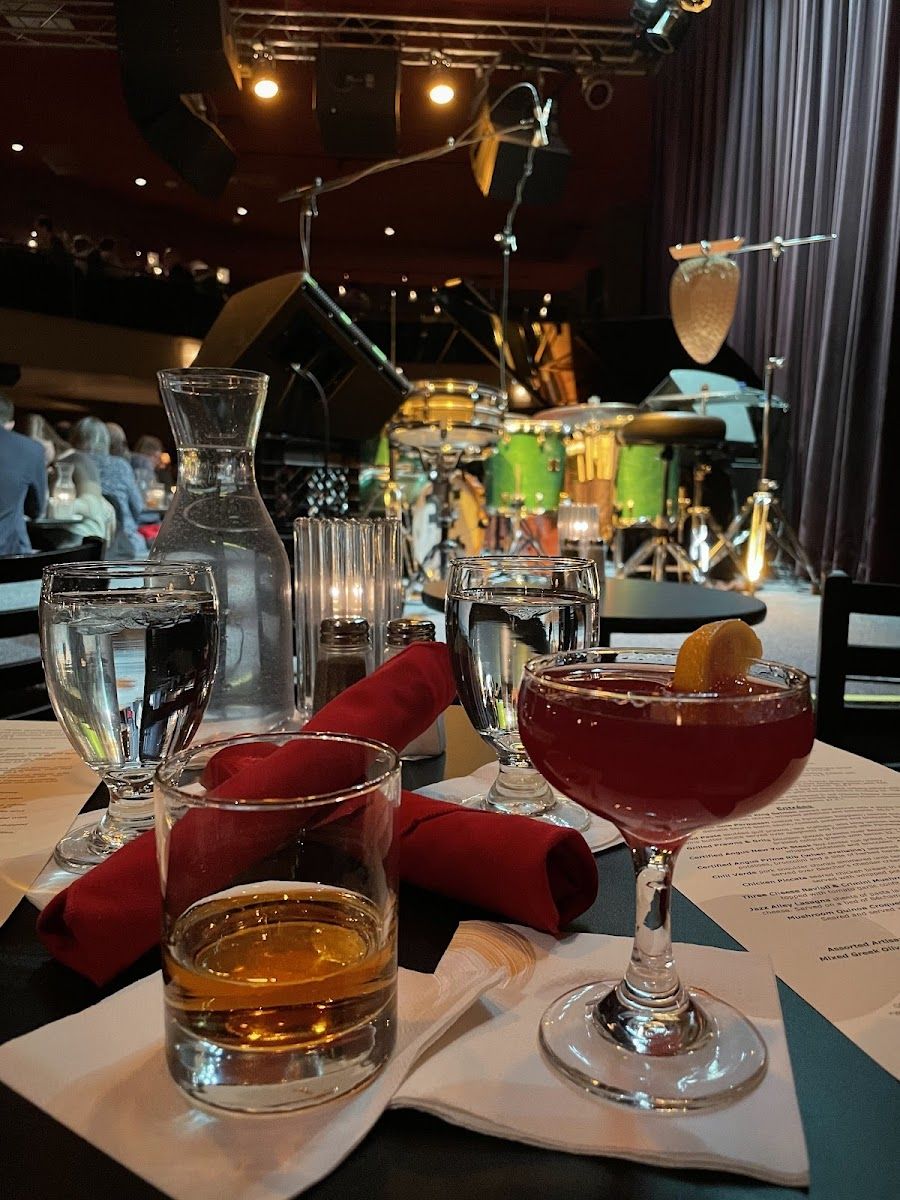 Tula's Restaurant & Jazz Club Belltown atmosphere