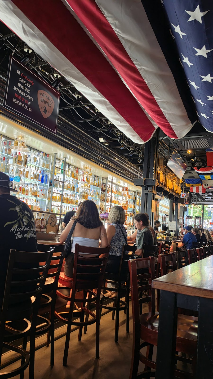 Von's 1000Spirits, Seattle