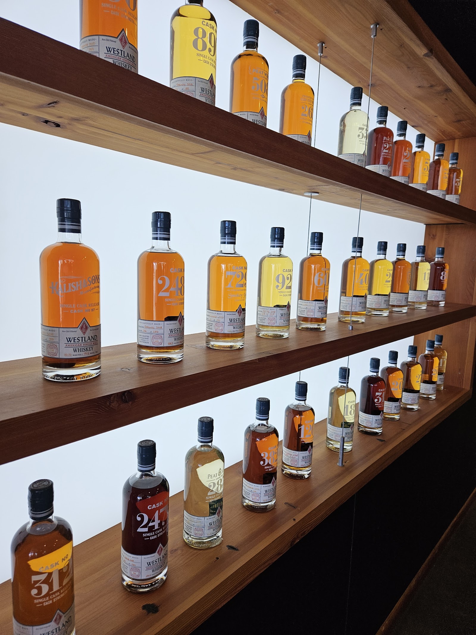 American single malt whiskey distillery tasting room in Seattle's SoDo