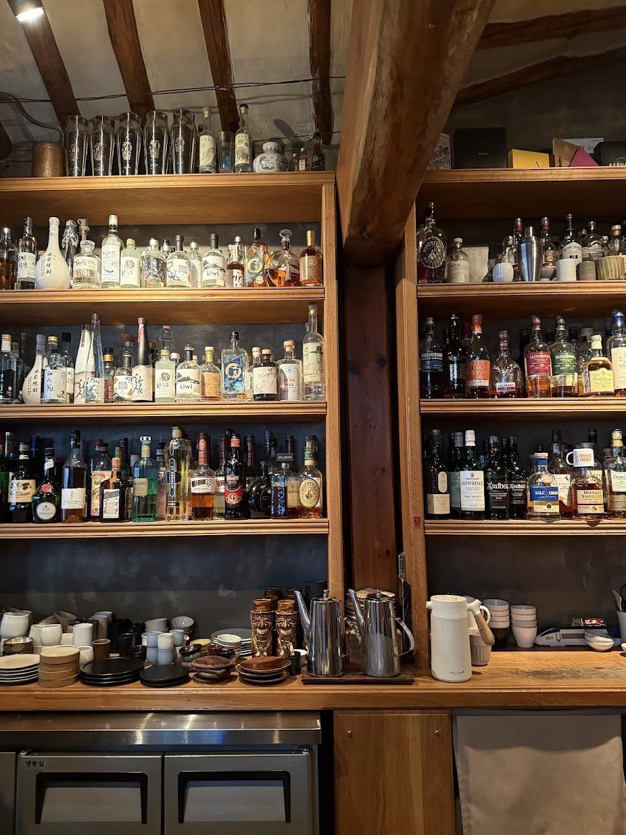 Bar Cham bar service