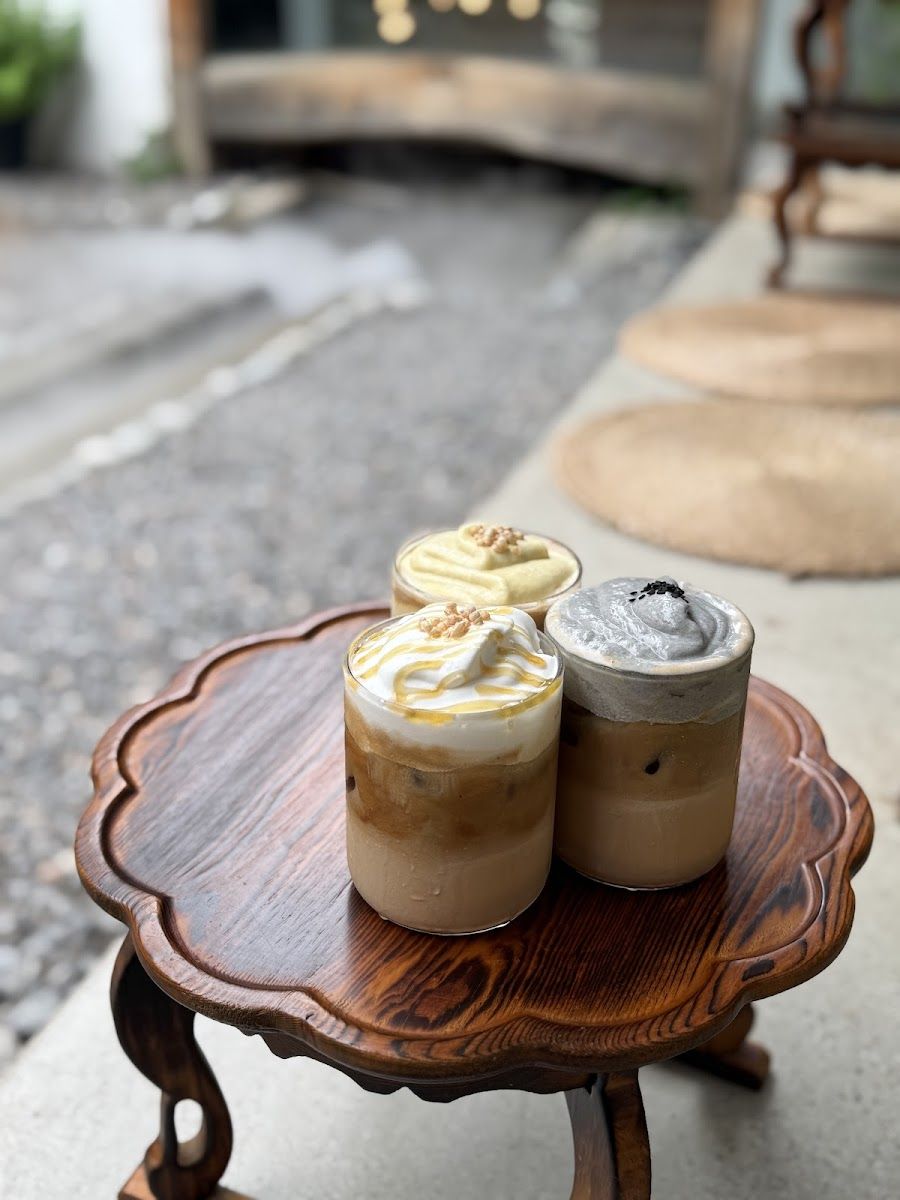 Monk Coffee Bar bar service