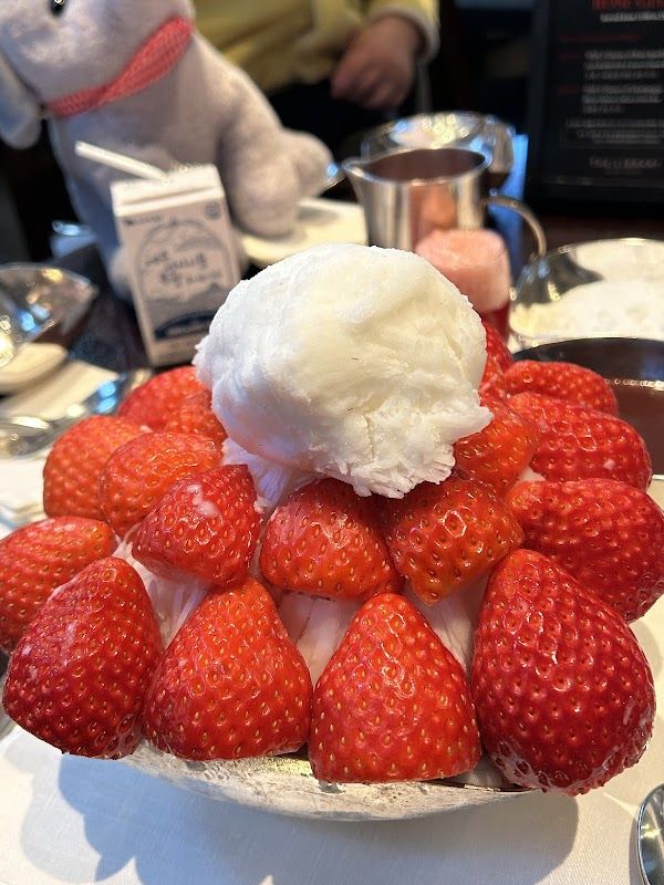 Charles H at Four Seasons Seoul Seoul