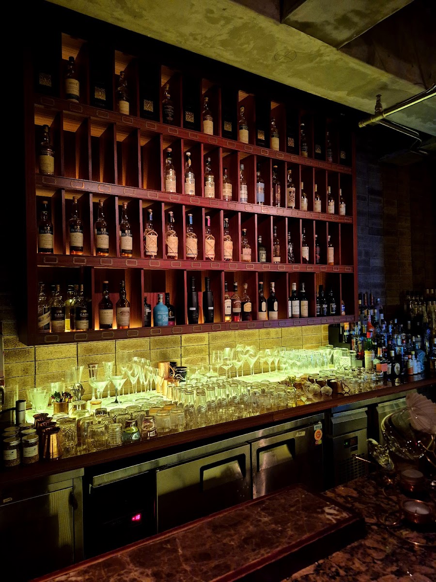 Vault +82, Seoul