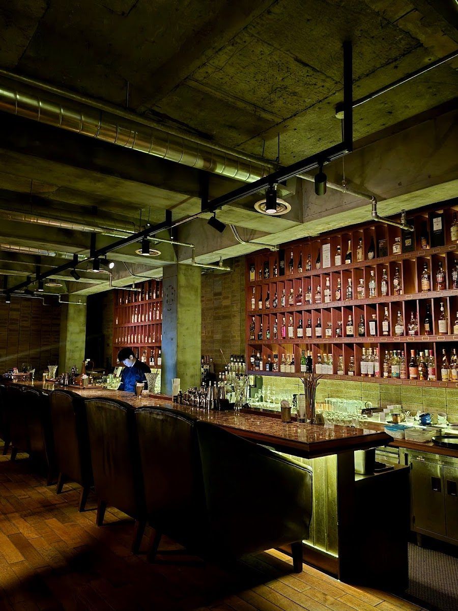 Vault Cocktail Bar cocktail at the bar