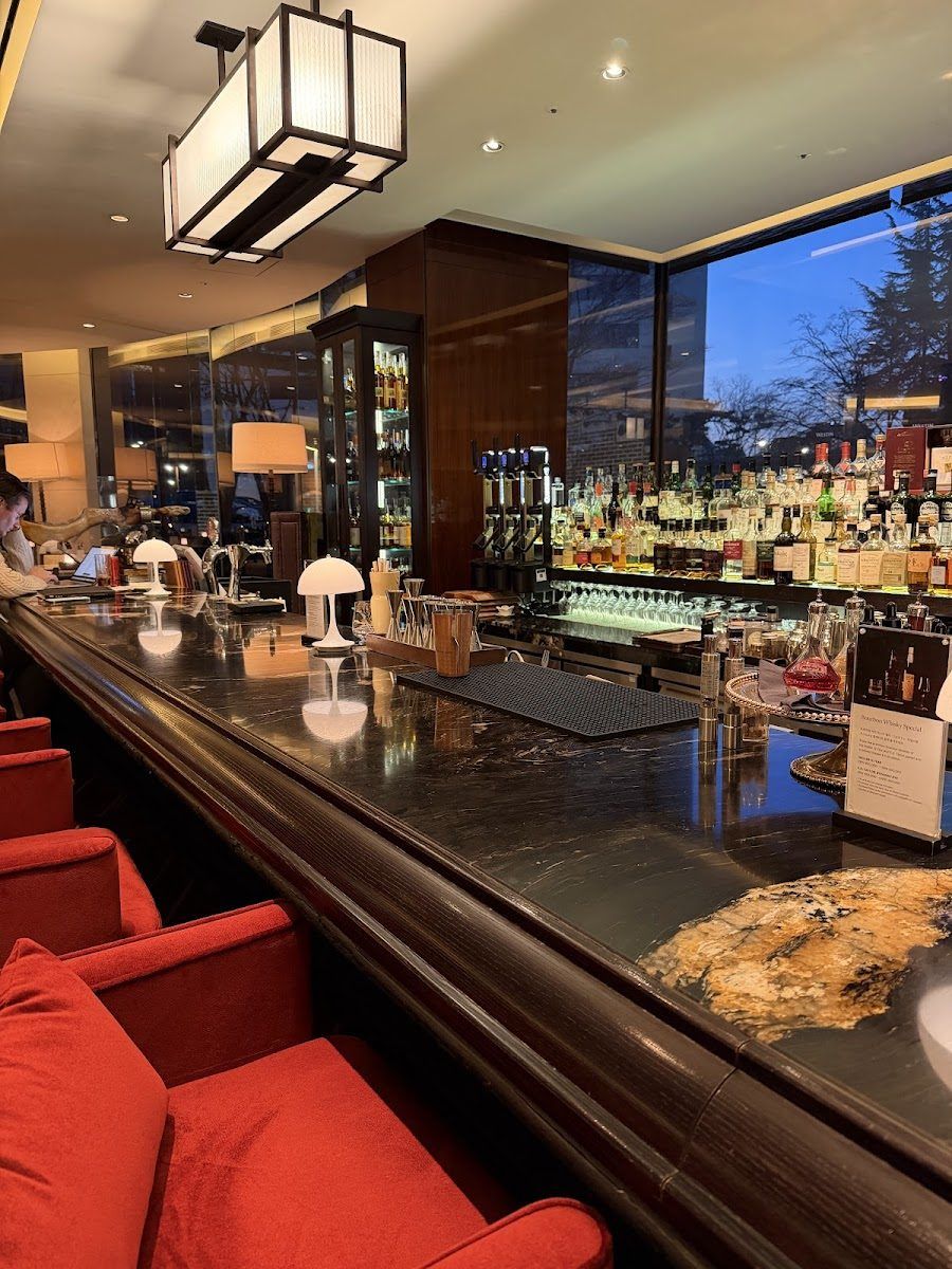 Westin Chosun Bar cocktail at the bar