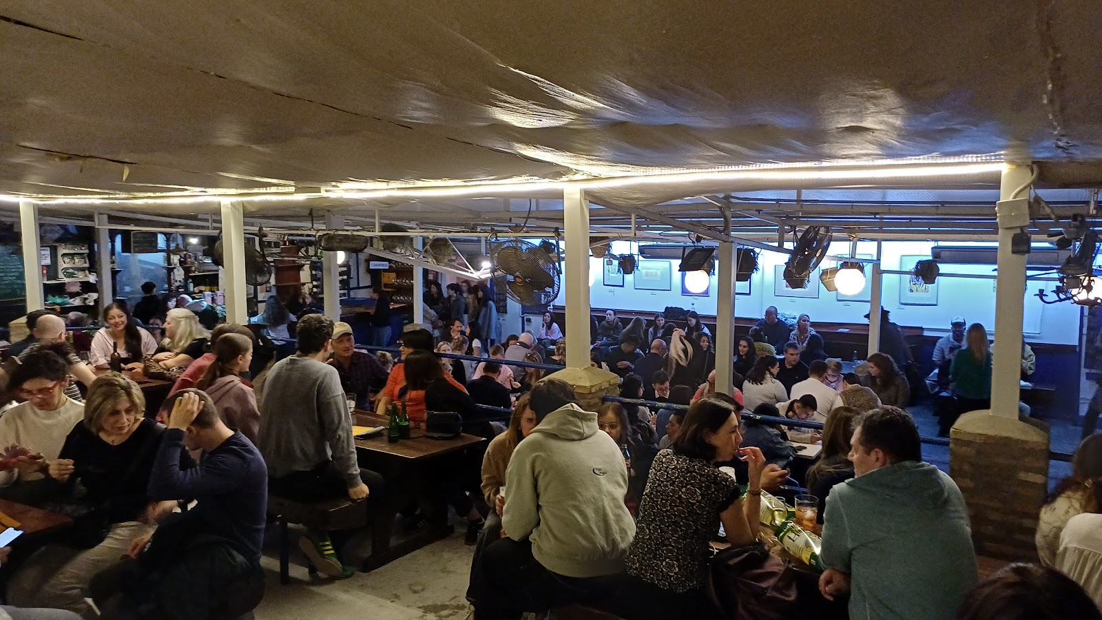 La Carboneria hall