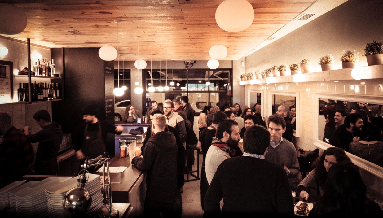 Maquila Bar craft beer taps