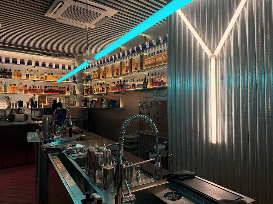 Naked and Famous style: bar stools at the counter