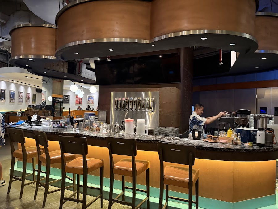 Brewerkz, Singapore