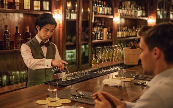 Manhattan Bar at Regent Singapore