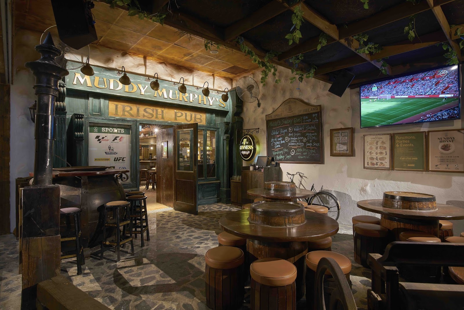 Muddy Murphy's Irish Pub at Claymore Connect, Orchard Road, Singapore