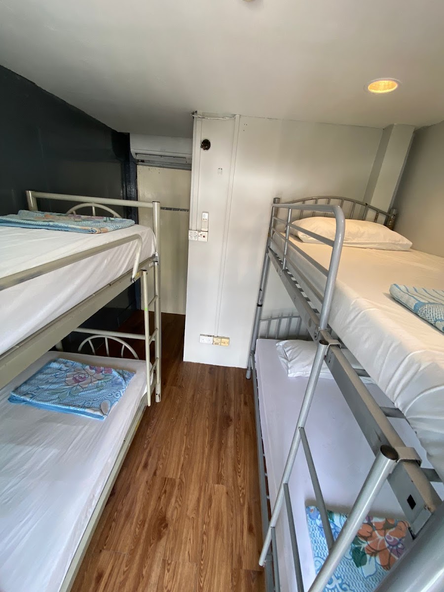 Prince of Wales Hostel and Bar, Singapore