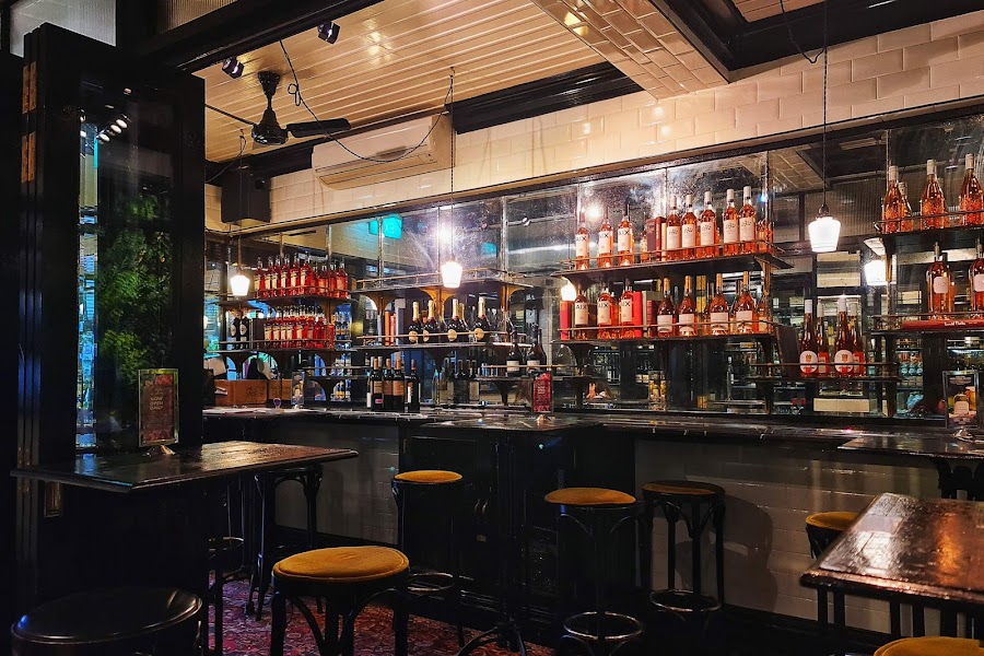 PS.Cafe Petit, Singapore