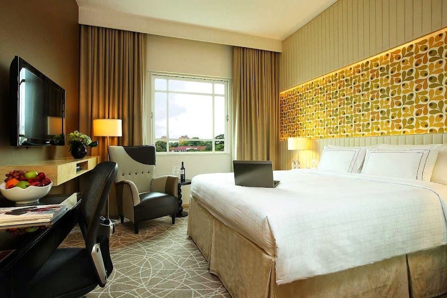 The Auld Alliance Singapore interior