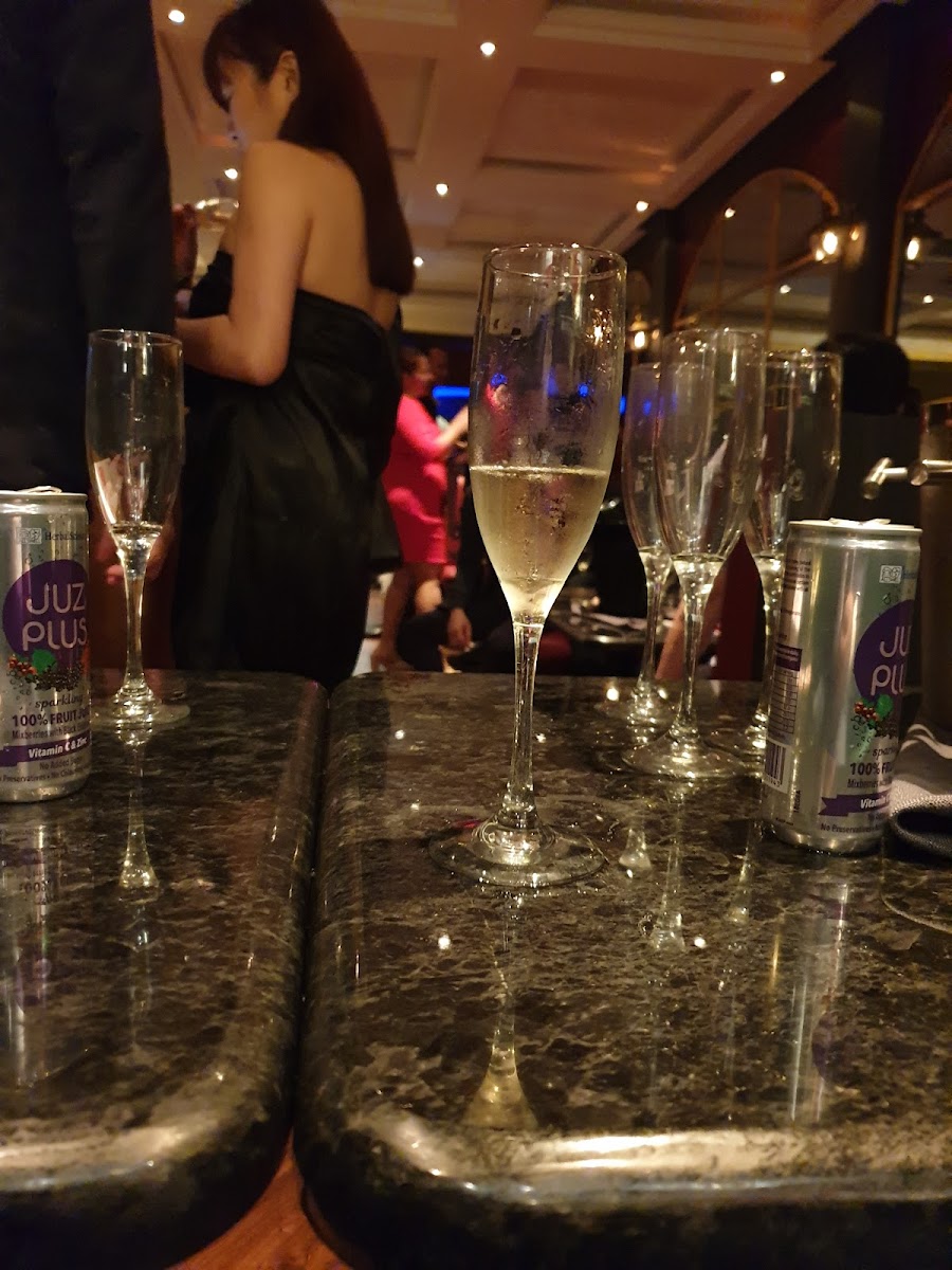 The Monarchy, Singapore