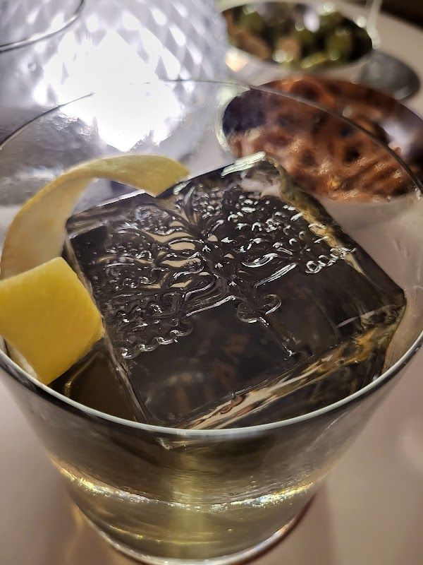 Manhattan Bar at Regent Singapore