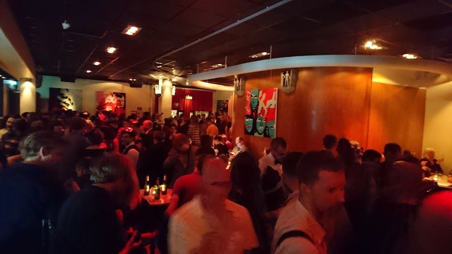 Debaser Medis Sodermalm atmosphere