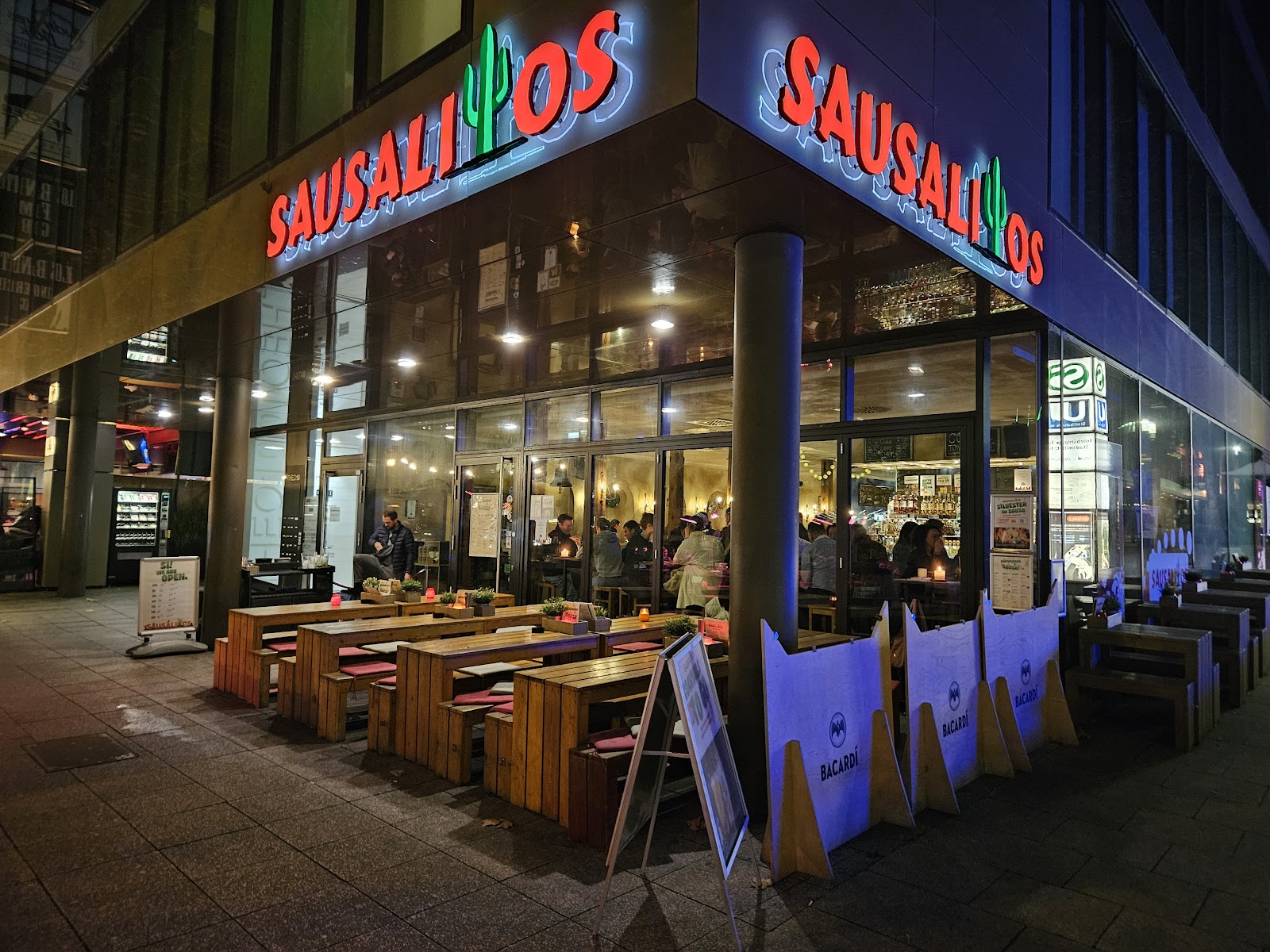 Sausalitos Stuttgart bar interior