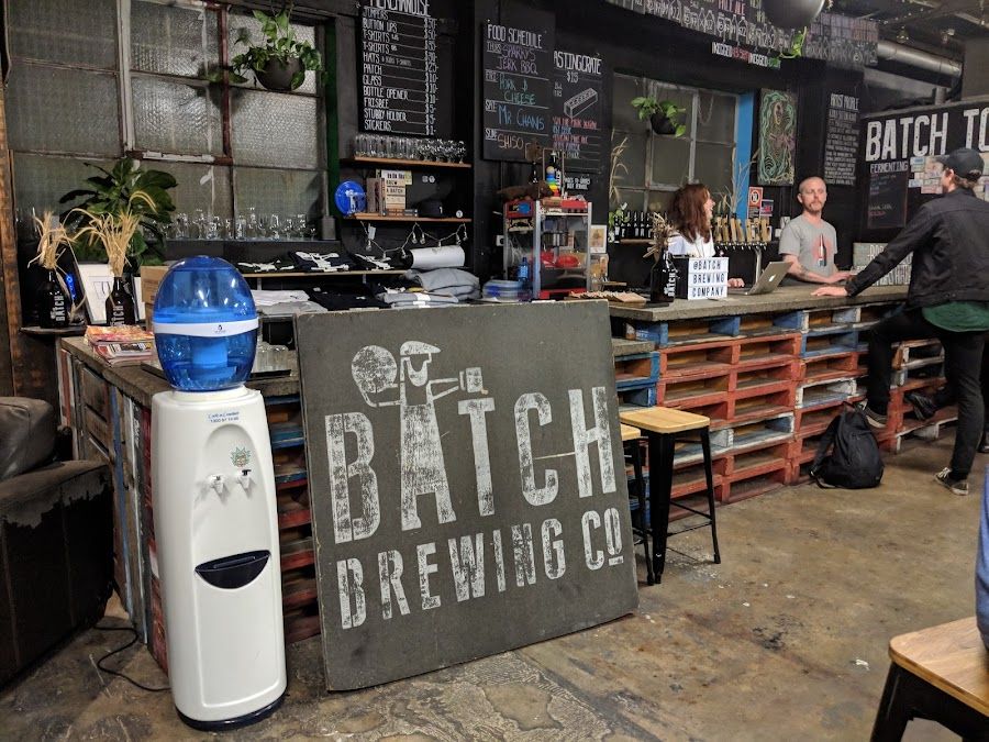 Batch Brewing Co. bar service