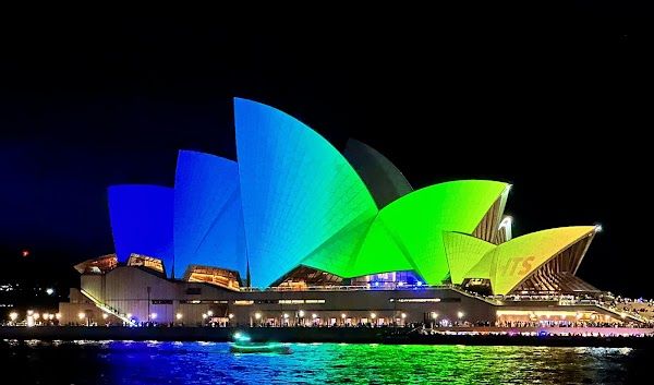 Blu Bar on 36 Sydney