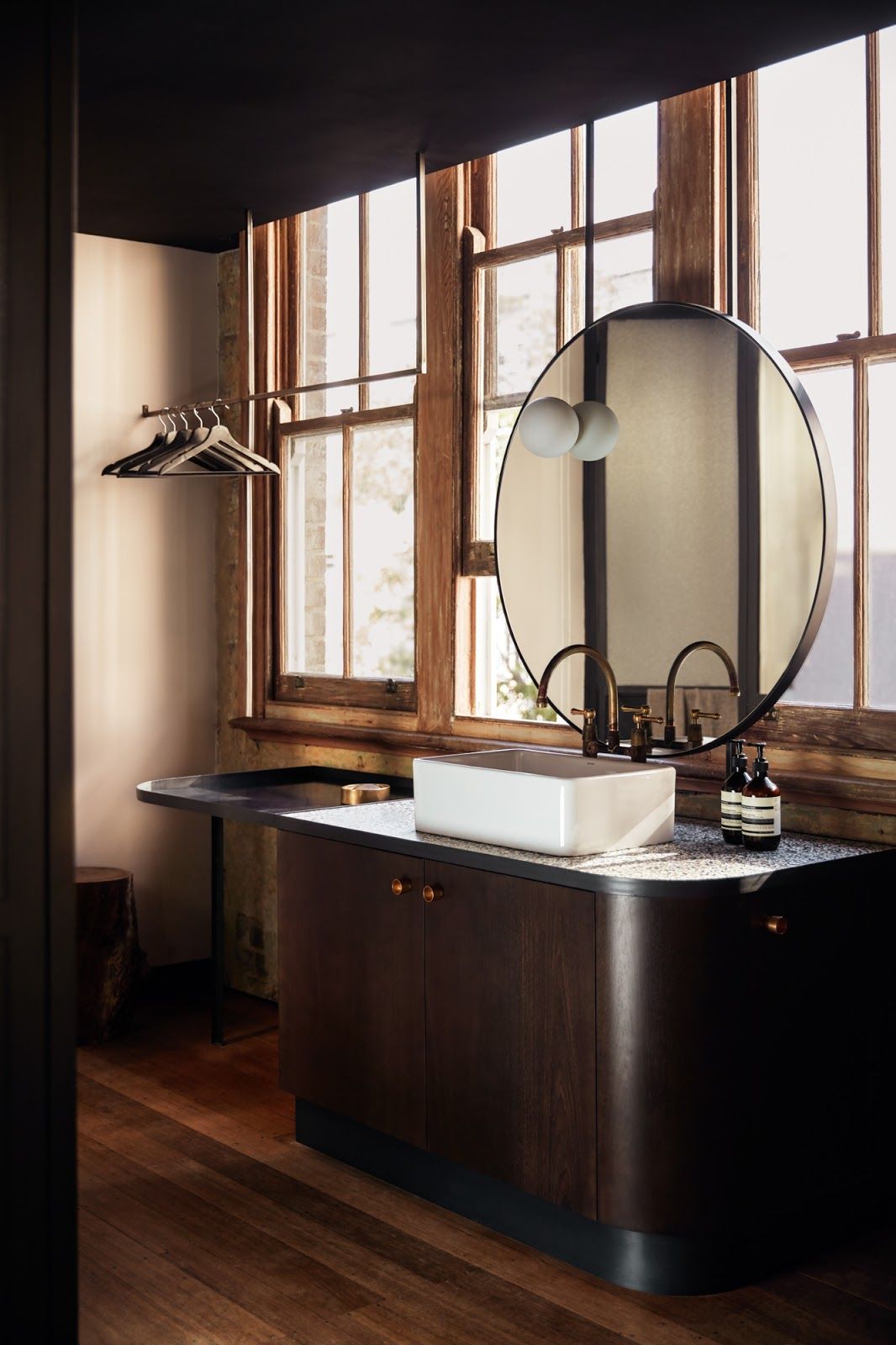 Paramount House Hotel Bar, Sydney