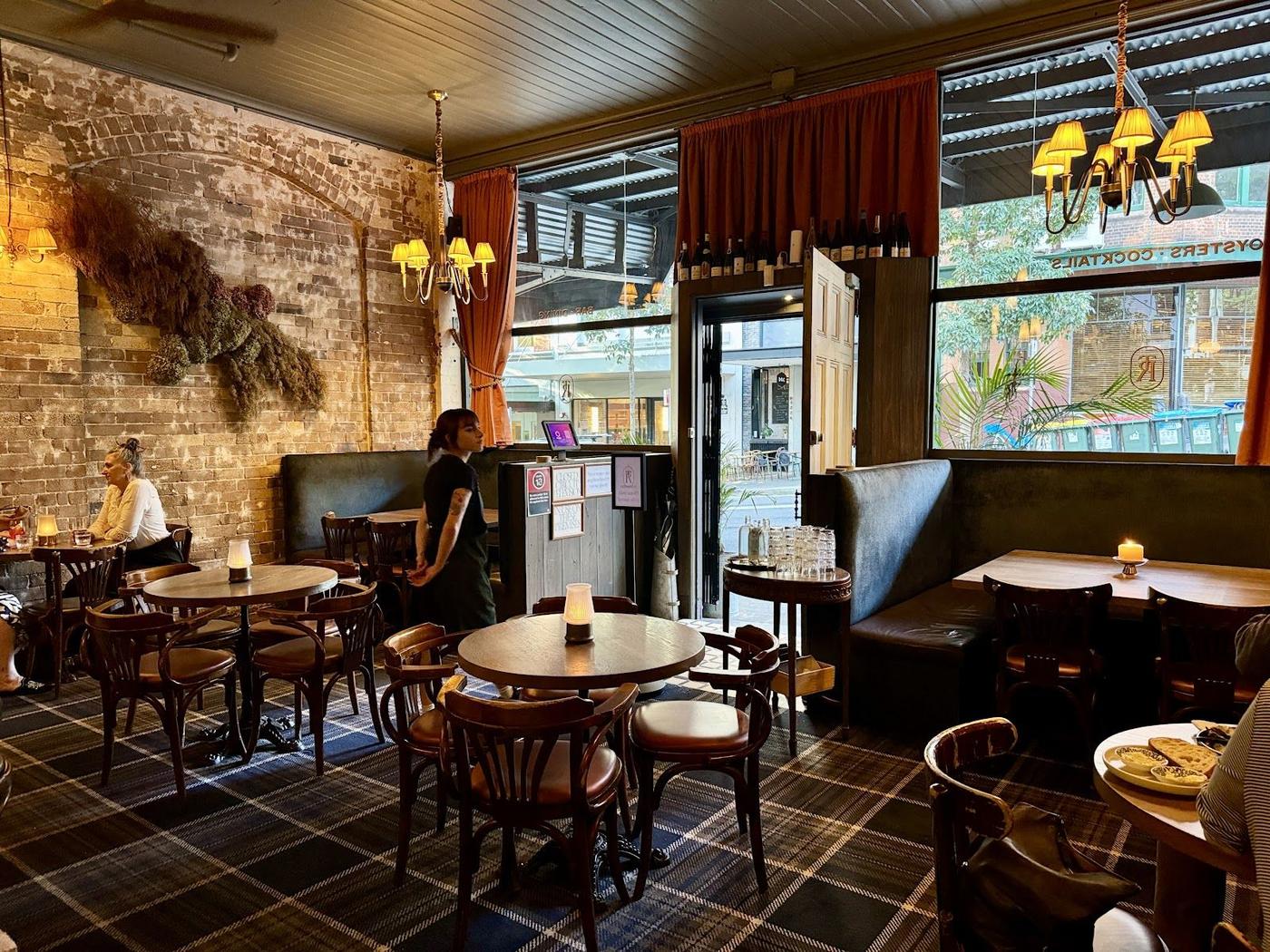The Wild Rover, Sydney