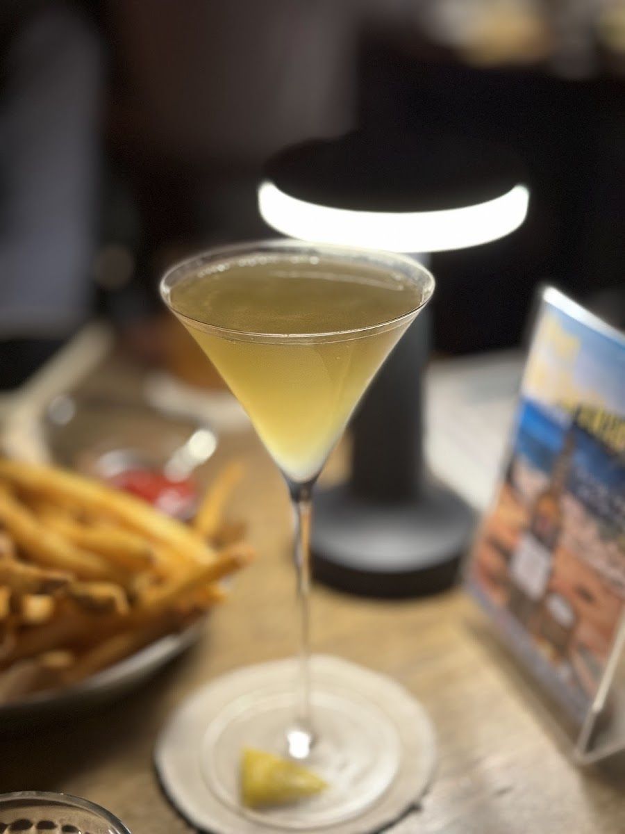 Fourplay Cuisine bar service