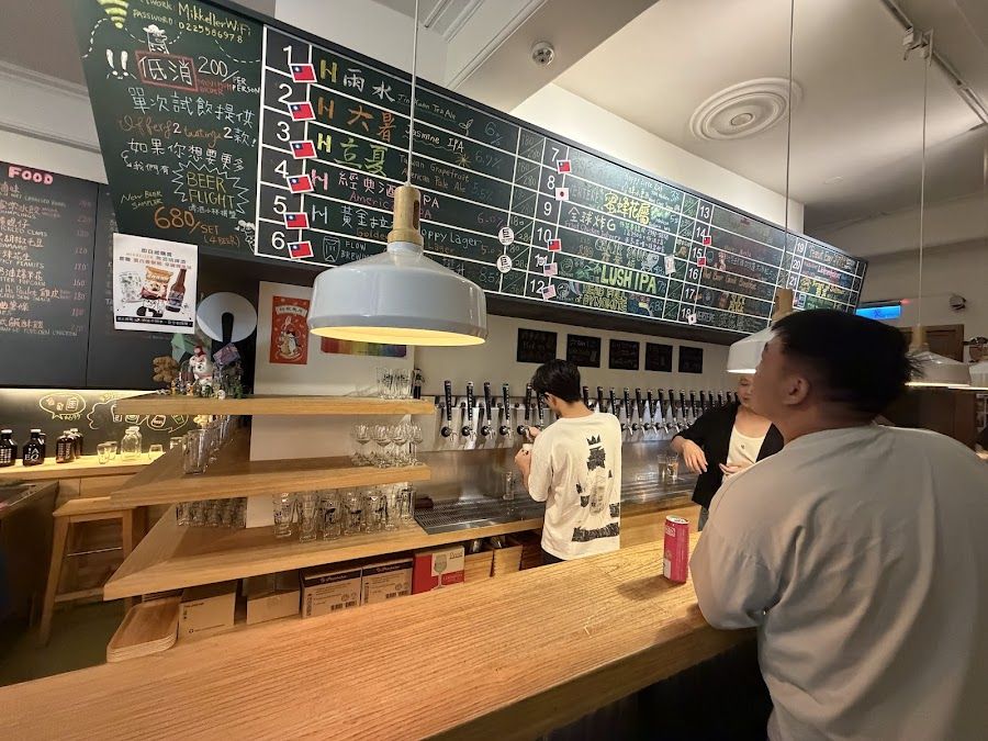 Mikkeller Taipei Taipei interior