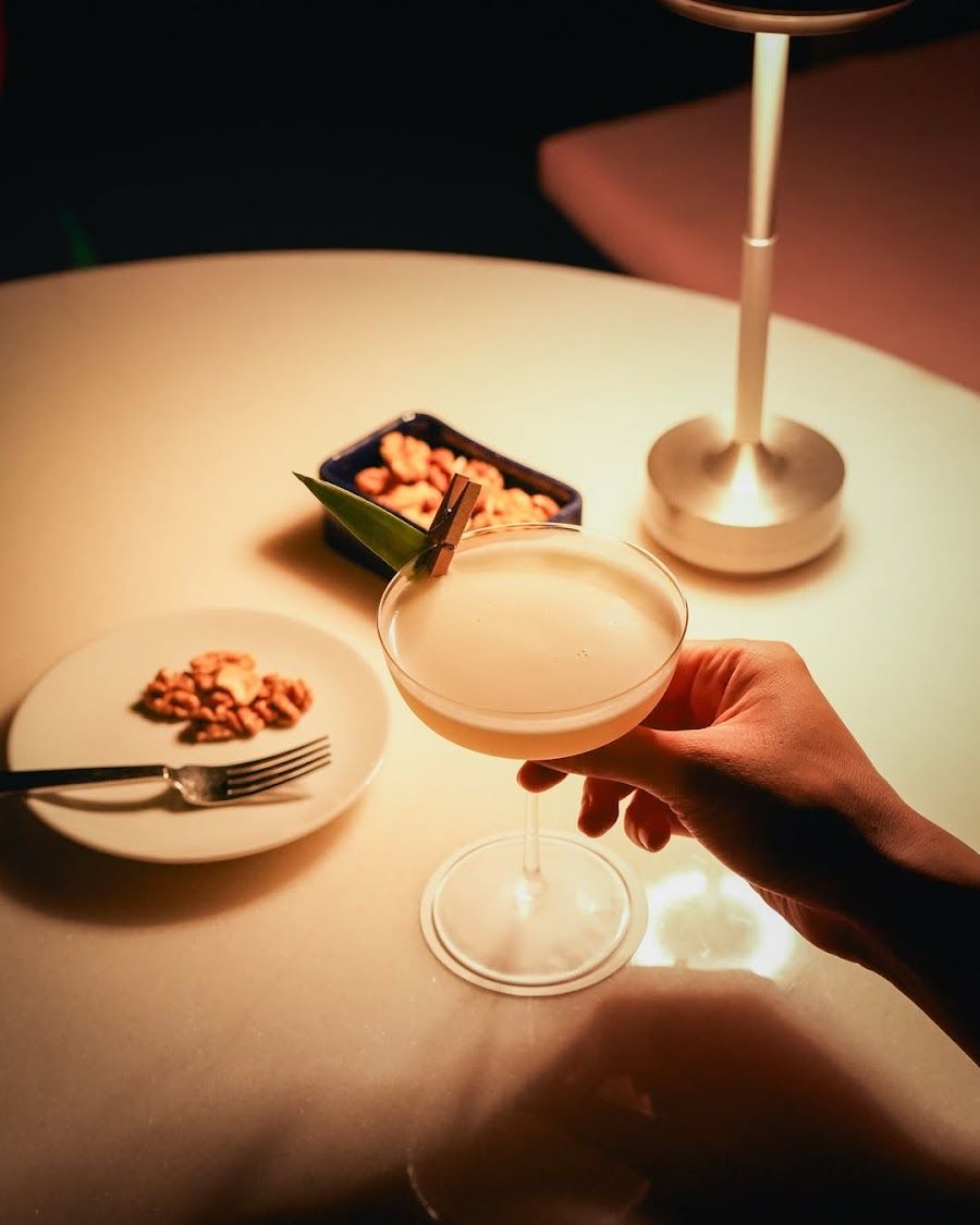 Marco Polo Lounge at Shangri-La Taipei interior