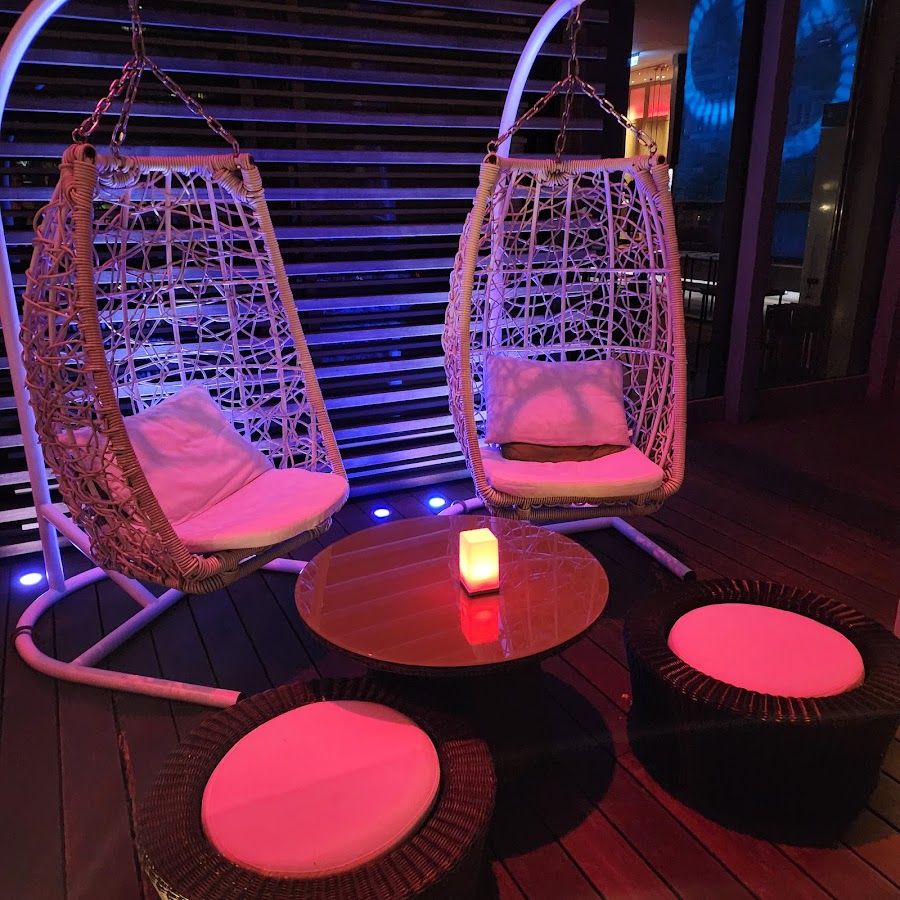 Wet at W Taipei Xinyi atmosphere