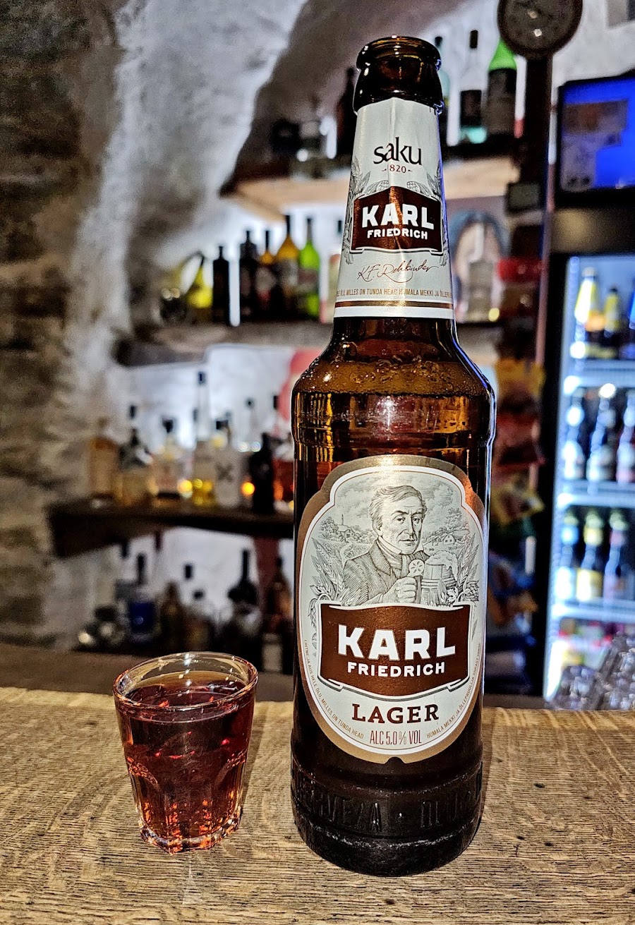 Levist Valjas dark cellar bar
