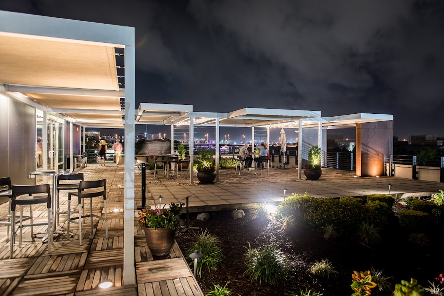 Rooftop 220, Tampa