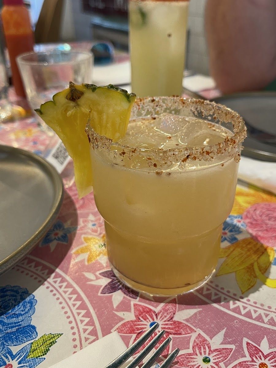Mizlala bar service