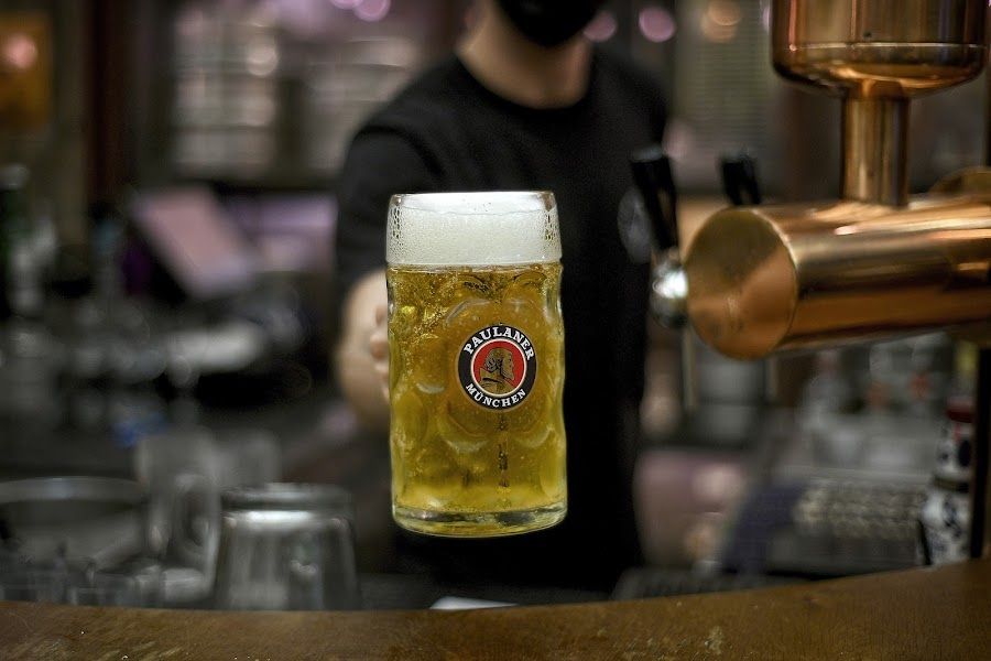 Norman Bar Craft Beer Sarona atmosphere