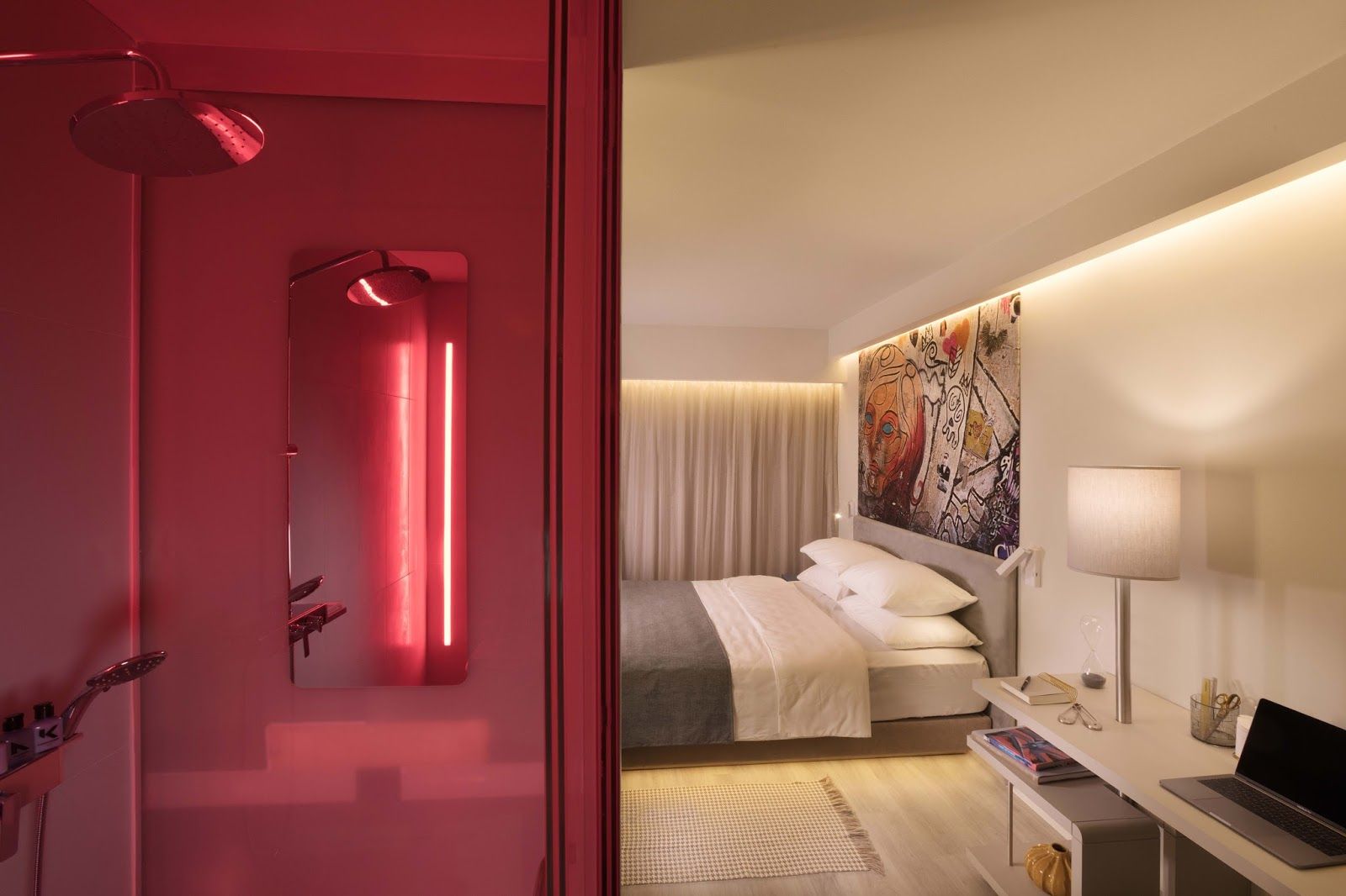 Link Hotel Rooftop Tel Aviv bar interior