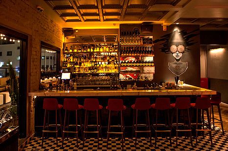 Shabazi Cocktail Bar Neve Tzedek atmosphere