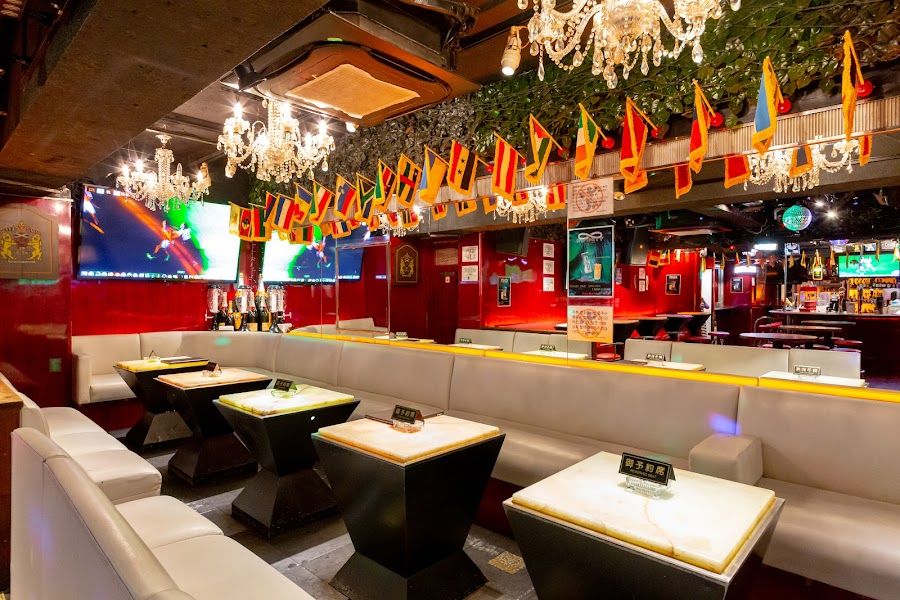Tokyo Confidential Akasaka atmosphere