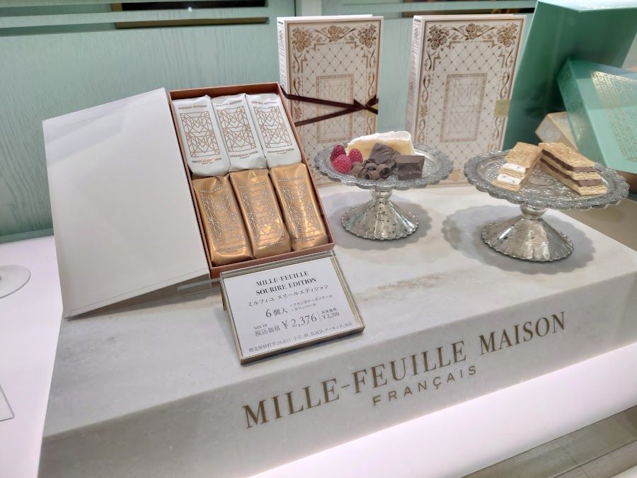 Bar Mille Fleur bar service