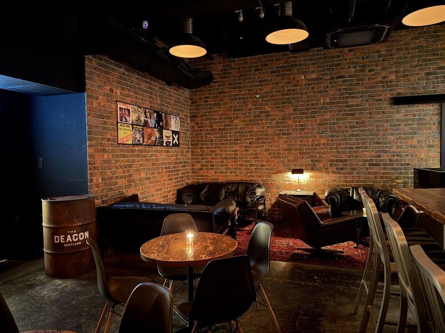 Bar Music Shibuya atmosphere
