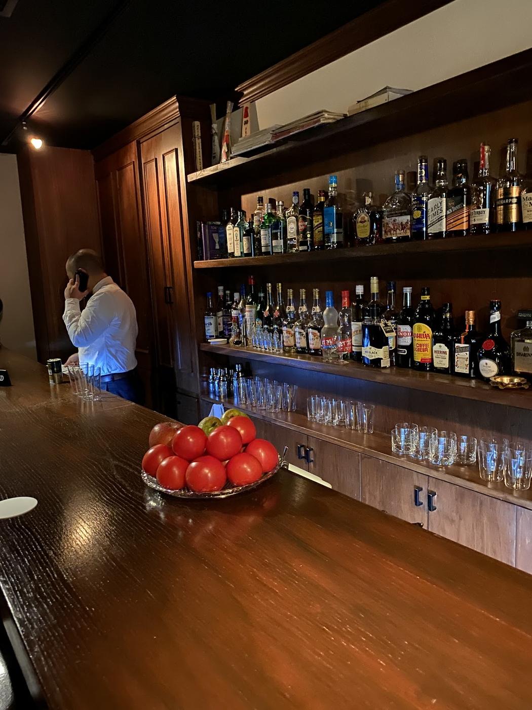 Land Bar Artisan, Tokyo