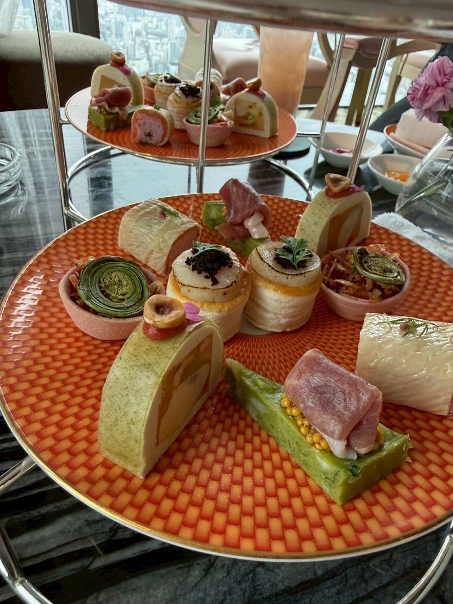 Mandarin Bar at Mandarin Oriental bar service