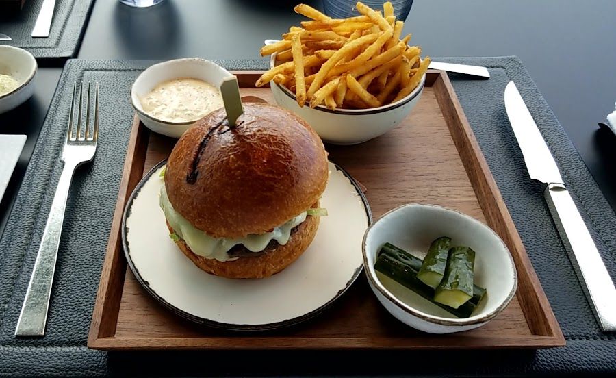 Peter Bar at The Peninsula Marunouchi atmosphere
