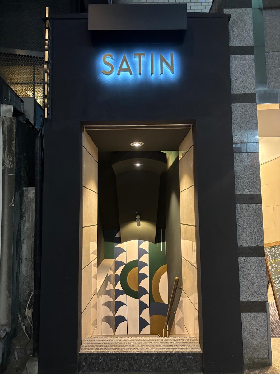 Satin Bar, Tokyo
