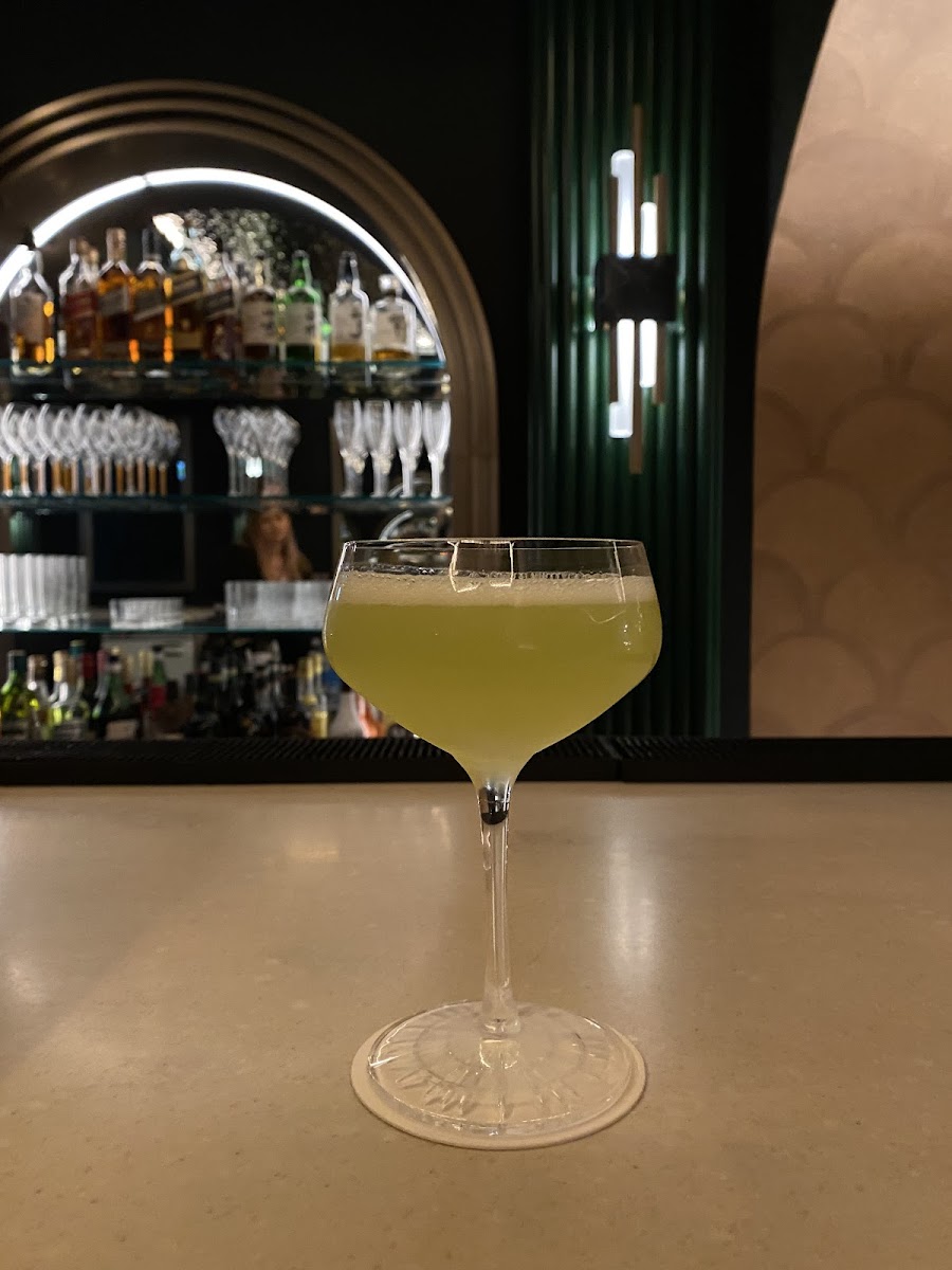 Satin Bar, Tokyo